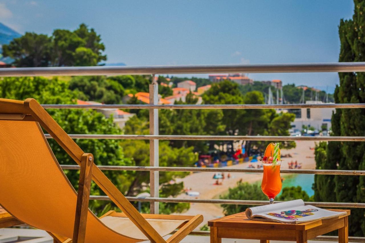 Motel Ljetni Raj Baška Voda Eksteriør bilde